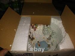 Enesco It's a Wonderful Life Sledding Hill Bedford Falls 2006 online exclusive