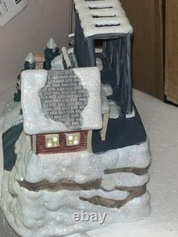 Enesco Its a Wonderful Life Bedford Falls Bridge Christmas House Series II