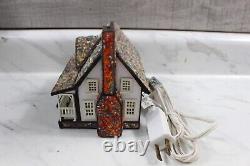 Forma Vitrum Vitreville Cozy Cottage In Box with COA -Bill Job Stained Glass