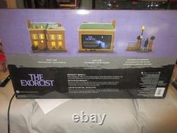 Fright Avenue The Exorcist House & Lamp Post Mib $285 Halloween $355 Free Ship