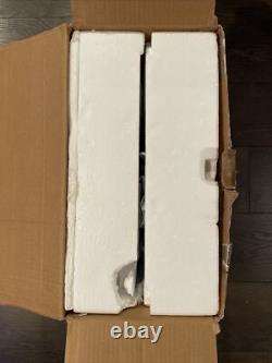 Grandeur Noel 13 Piece Porcelain Village Christmas Holiday Music Illuminated