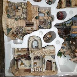 Grandeur Noel 2002 Bethlehem Village Set 44pc Collector's Edition