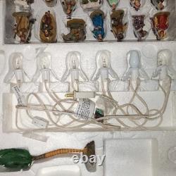 Grandeur Noel 2002 Bethlehem Village Set 44pc Collector's Edition