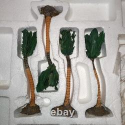 Grandeur Noel 2002 Bethlehem Village Set 44pc Collector's Edition