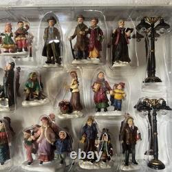 Grandeur Noel 37 Piece Fiber Optic Victorian Christmas Village 2003 Town Set