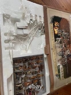 Grandeur Noel 39 Pc Porcelain Village Bethlehem Set 2000 Collector's Edition
