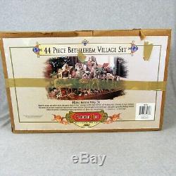 Grandeur Noel 44-Piece Bethlehem Village Set Collector Edition Nativity 663303