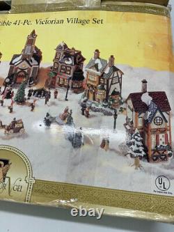 Grandeur Noel Collectible Victorian Village Set READ FREE SHIPPING