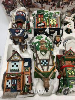 Grandeur Noel Collectible Victorian Village Set READ FREE SHIPPING