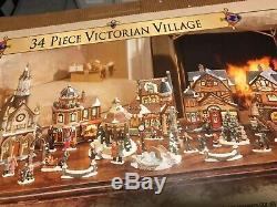 Grandeur Noel Victorian Village Collectors Edition 2000