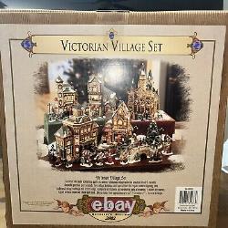 Granduer Noel Victorian Village Collectors Edition 2002