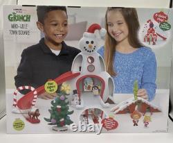 HTF RARE The Grinch Stole Christmas Movie Max Who-Ville Town Square Play Set