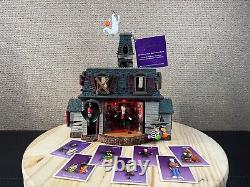 Hallmark 2004 Mansion on Ravenwood Lane Halloween Light & Sound With 7 Ornaments