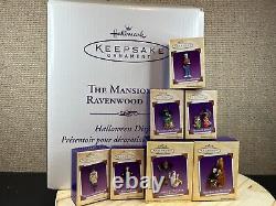 Hallmark 2004 Mansion on Ravenwood Lane Halloween Light & Sound With 7 Ornaments