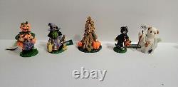 Halloween Figurines Creepy Hollow Huge Lot! Midwest Of Cannon Falls 18 peices