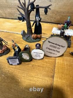Hawthorne Halloween Village The Munsters Accessory Character Figure Lot Of 19