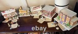 Hawthorne Simpsons Christmas Village Set