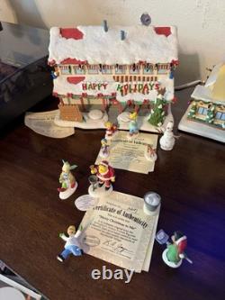 Hawthorne Simpsons Christmas Village Set