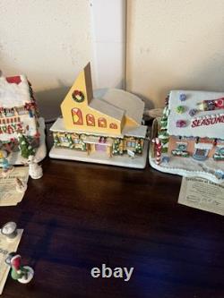 Hawthorne Simpsons Christmas Village Set