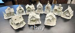 Hawthorne Village 10 Piece Snow Angels Holiday Village