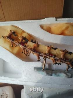 Hawthorne Village 2007 Rudolph Christmas Accessory Santa's Sleigh Up Up and Away