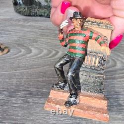 Hawthorne Village 842 Elm Street Nightmare on Elm Street Freddy House W Figurine