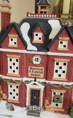 Hawthorne Village Christmas Village Collection/incredible 22 piece set