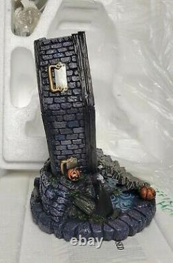 Hawthorne Village Coffin House Nightmare Before Christmas Halloween Collect #23