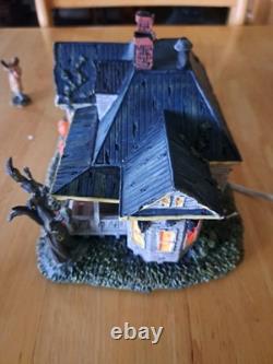 Hawthorne Village Horror Classics The Hewitt House Texas Chainsaw Massacre