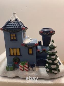 Hawthorne Village Rudolphs Christmas Town MISFIT ENGINE HOUSE #54 NIB