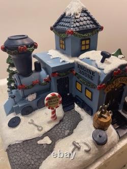 Hawthorne Village Rudolphs Christmas Town MISFIT ENGINE HOUSE #54 NIB