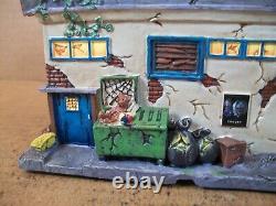 Hawthorne Village of Horror ClassicsBride Of Chucky Toy Store NIB