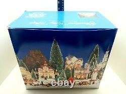 Heartland Valley Village Train Station Deluxe Porcelain Lighted House 2002