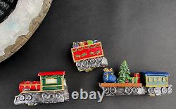 Holiday Living Animated Christmas Village Scene Train Lights Music 0157704