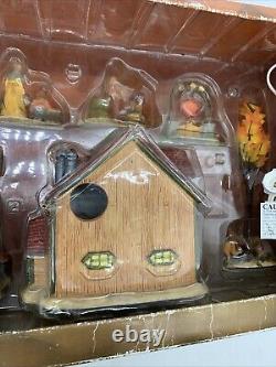 Holiday Time Thanksgiving Village House Set Autumn fall Harvest Houses People