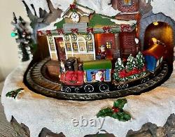 Huge Train Ski Resort Mountain Christmas Village Moments In Time Lights Music