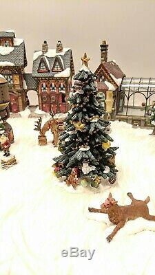 Kirkland Signature 32 Pc Porcelain Lighted Christmas Santa Village Lemax Size