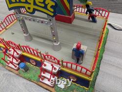 LEMAX Carole Towne ZINGER Animated Holiday Village Carnival No Box Rare. READ