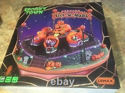 LEMAX Pumpkin Tilt N Hurl SPOOKY TOWN -Holiday Village Animated & Sound