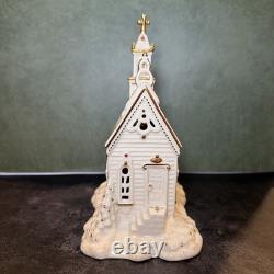LENOX MISTLETOE PARK CHURCH 2005 Village Treasures -With Box Retired