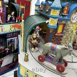Large LEMAX Holiday Village Town Christmas Wonderland Toys Store RARE 05070
