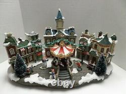 Lemax Carole Towne Collection Center Street Plaza LED Christmas Village Box 2016