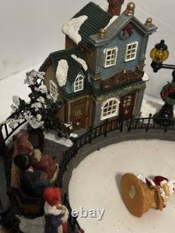 Lemax Carole Towne Lawley Village Skating Rink -Excellent -Christmas