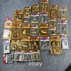 Lemax Christmas Village Collection Figurines Accessories Lot of 29 In Package