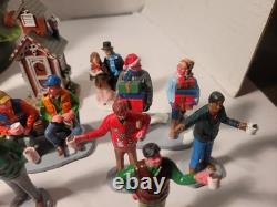 Lemax Christmas Village Figurines Assorted Lot Of 22 nice collection