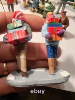 Lemax Christmas Village Figurines Assorted Lot Of 22 nice collection