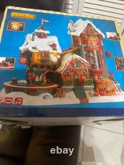 Lemax Elf Made Toy Factory 75190 With Box It Works