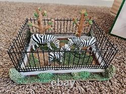 Lemax HTF Zebra Family Cage Enclosure City Zoo Released 2009 Retired 2013