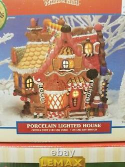 Lemax Northern Delight Bakery Gingerbread Cottage Cookie House Christmas Village