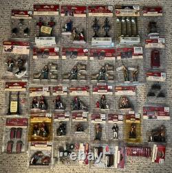 Lemax Poly-Resin Figurine Christmas Village Figure Accessory Set LOT